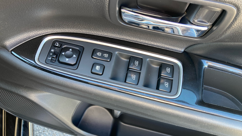 Mitsubishi Outlander 2.4 PHEV 4h 5dr Auto Estate